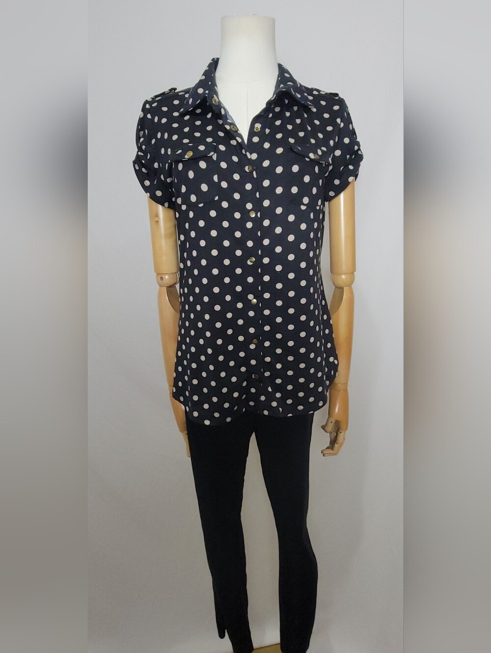 Vintage Style BCBGMaxAzria Short Sleeve Black White Polka Dot Blouse Size Small